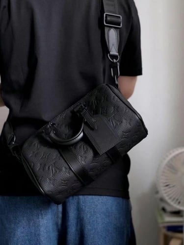 حقيبه لويس فيتون للجنسين