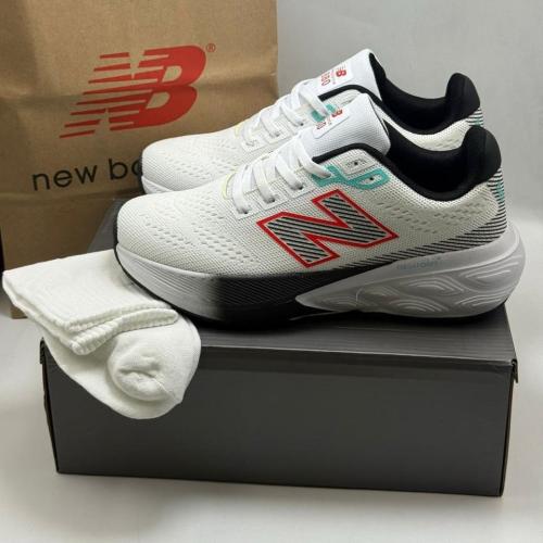 ‏حذاء نيوبالانس