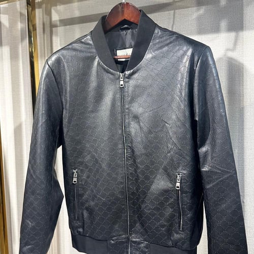 جاكيت قوتشي رجالي جلد أسود