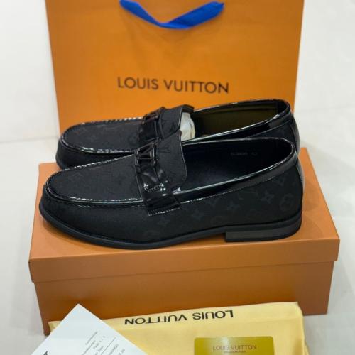 حذاء لويس فيتون رسمي