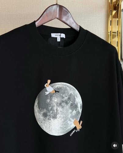 تيشيرت لويفي