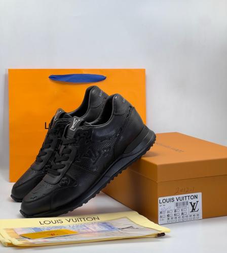 حذاء لويس فيتون أسود