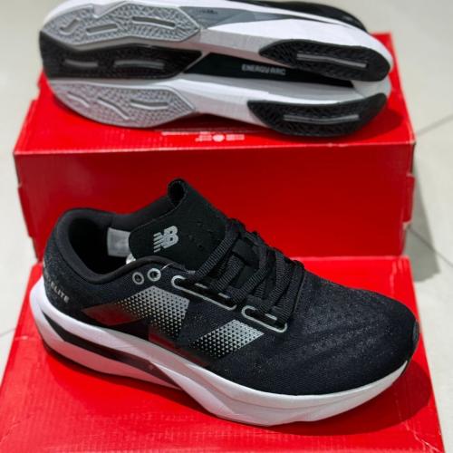 حذاء نيوبالانس