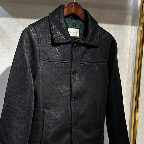 جاكيت قوتشي رجالي