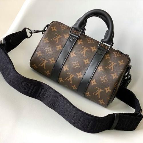 حقيبه لويس فيتون للجنسين