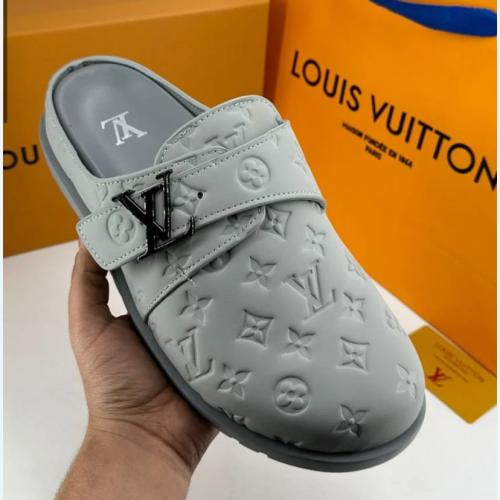 صندل لويس فيتون رمادي