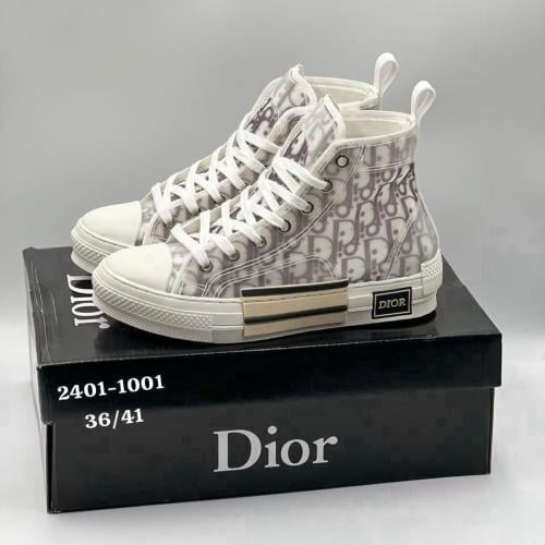 حذاء ديور نسائي