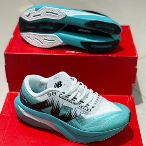 حذاء نيوبالانس