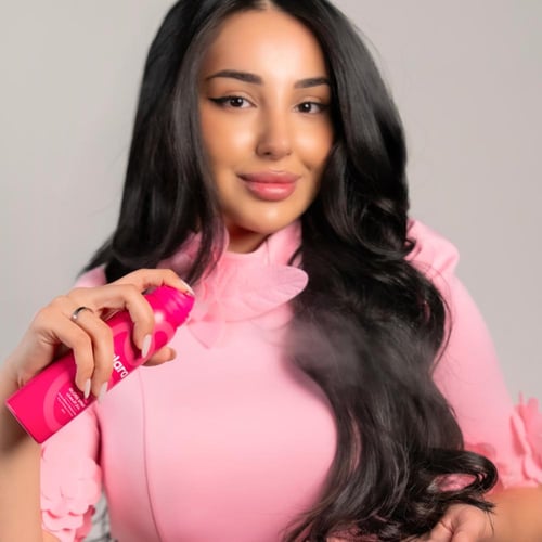 بخاخ لمعان الشعر كلارا 150مل - Gloss Spray Clara