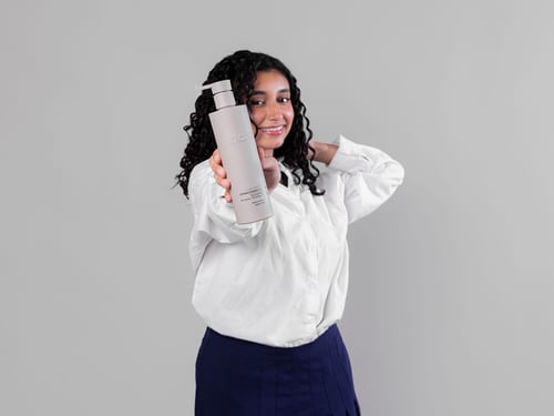 شامبو و بلسم الترطيب اليومي كلارا - Clara Daily Mo...