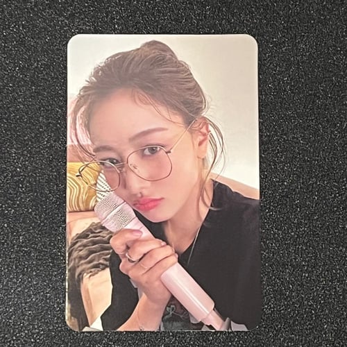 Jihyo (TWICE) Official Photocard