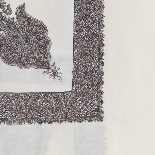 شال كشميري ملكي تطريز بيج مع رمادي Q9