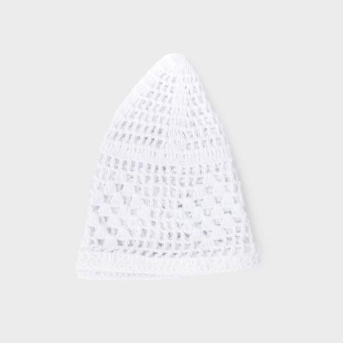 طاقية كويتي مخرمة