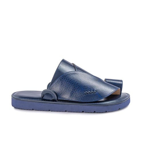 حذاء شرقي كحلي نقشة الثعبان