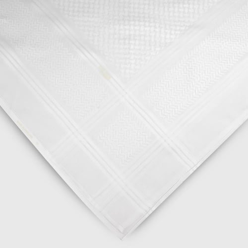 شماغ قولدن كلاسيك أبيض W10