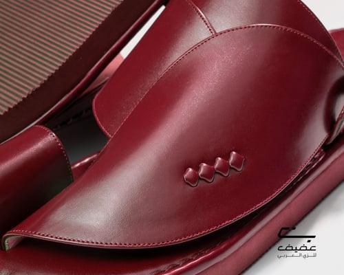 حذاء شرقي عودي سادة