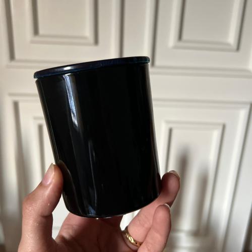 شمعة برائحة الخريف