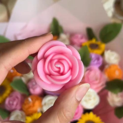 شمعة الورده ميني للحبه