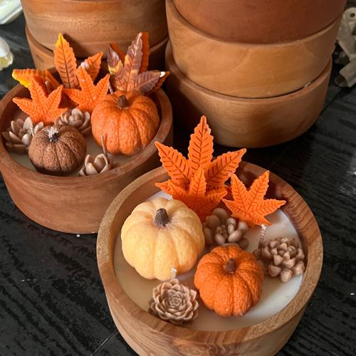 شمعة الخريف