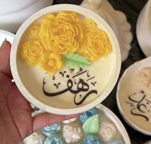 شمعة اهداء مع التغليف