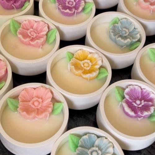 شموع العيد بأسماء