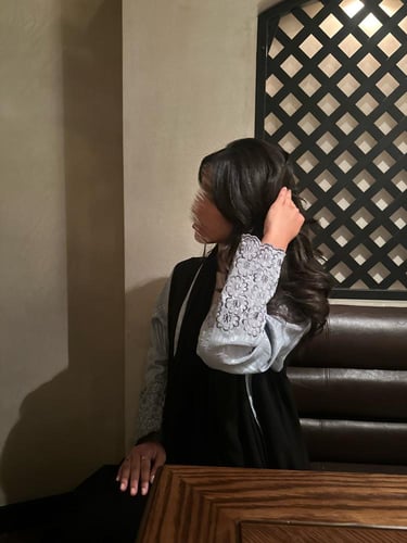 VR23 CYAN FLORAL SLEEVES