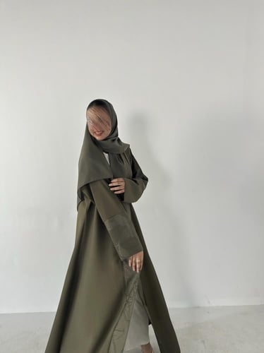 VR41 OLIVE SEAM ABAYA