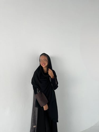 VR16 BLCAK WITH BROWN AND GREY (تسليم فوري)