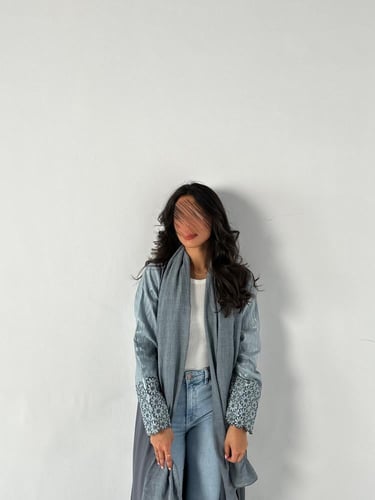 VR23 CYAN FLORAL SLEEVES