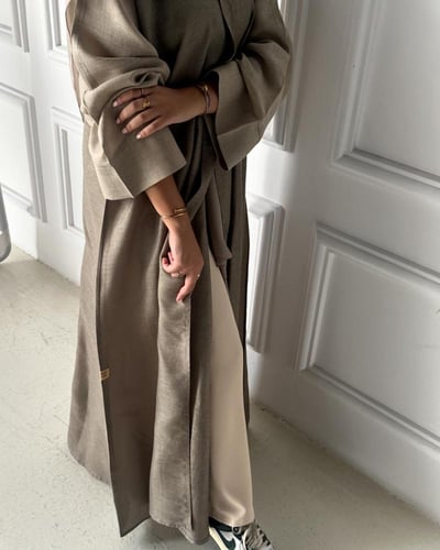 VR26 TWO SHADES OF BEIGE