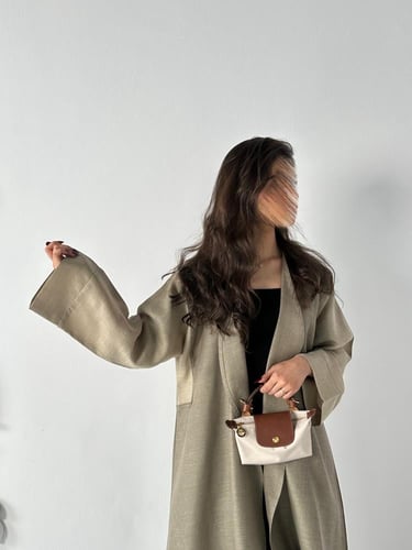 VR26 TWO SHADES OF BEIGE