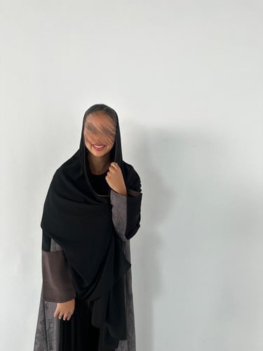 VR16 BLCAK WITH BROWN AND GREY (تسليم فوري)