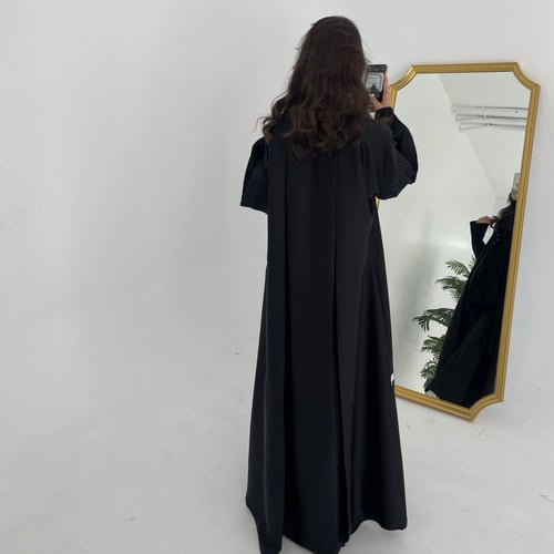 #2 BLACK WITH STRIPED SLEEVES