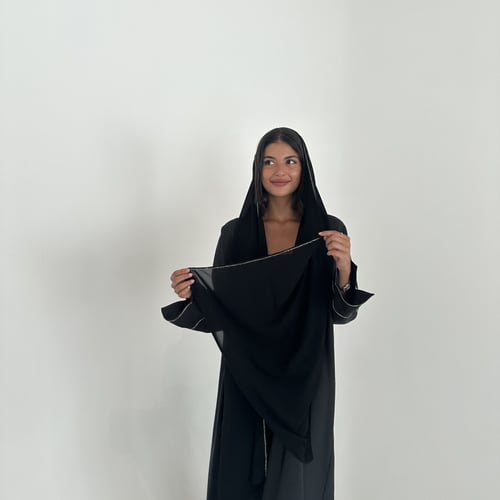 تسليم فوري BLACK SND ABAYA