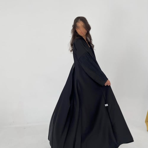 #2 BLACK WITH STRIPED SLEEVES