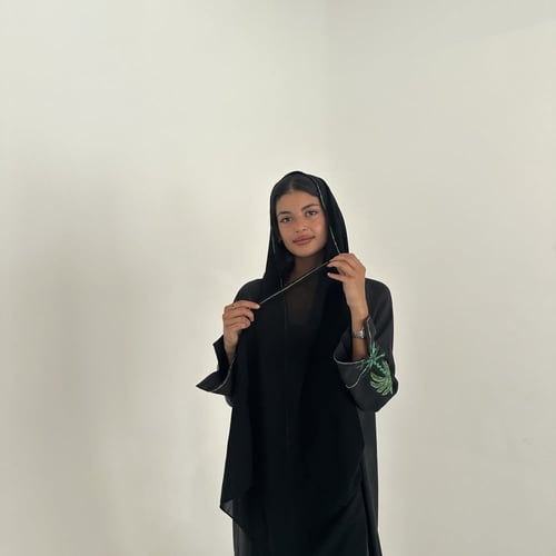 تسليم فوري BLACK SND ABAYA