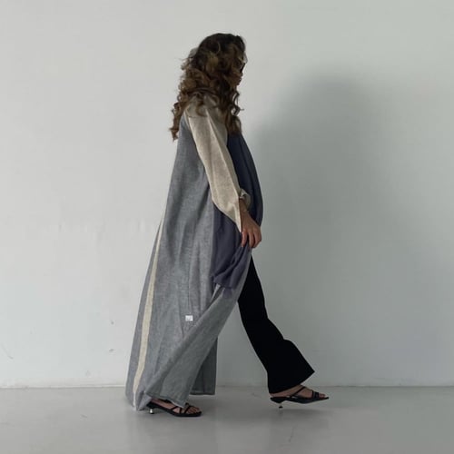 CYAN WITH BEIGE SLEEVES