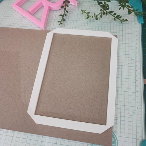 قالب لصنع غلاف