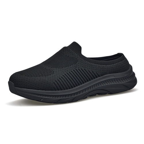 حذاء رياضي نسائي من باتونيا - اسود