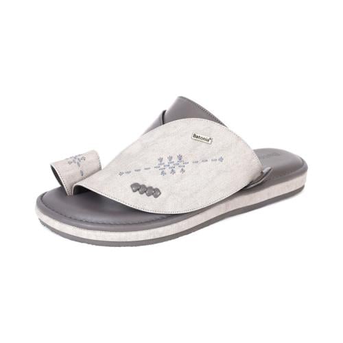 حذاء شرقي من باتونيا - رمادي و أبيض