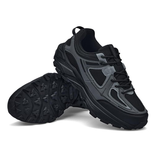 حذاء رجالي رياضي من باتونيا - اسود