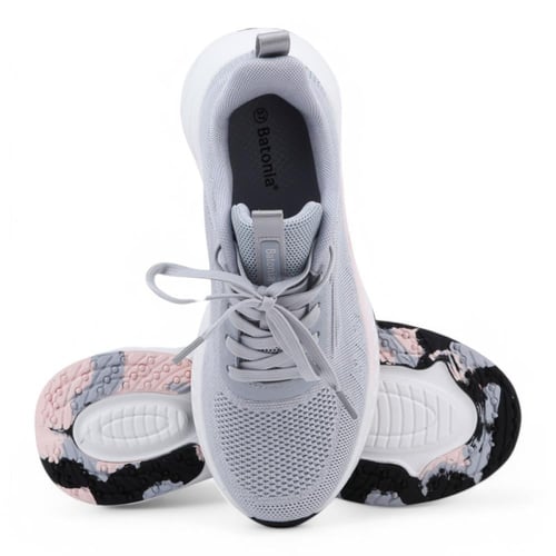 حذاء نسائي رياضي من باتونيا