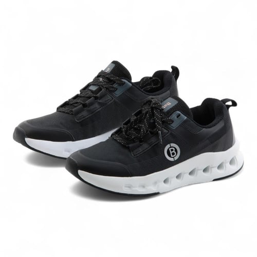 حذاء رياضي نسائي من باتونيا - اسود/BLACK