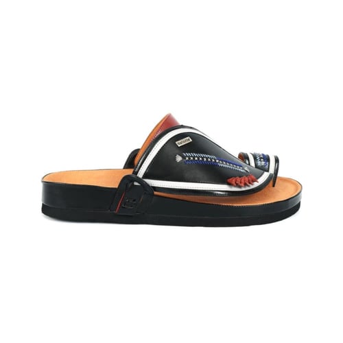 حذاء رجالي شرقي من باتونيا - اسود