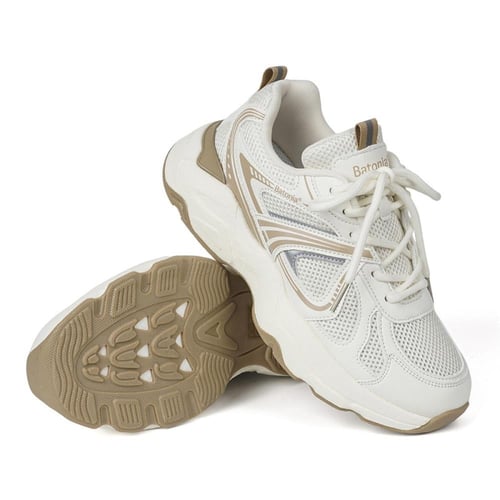 حذاء رياضي نسائي من باتونيا - أبيض و بيج