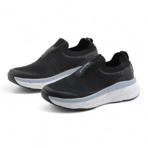 حذاء رياضي نسائي من باتونيا - اسود/BLACK