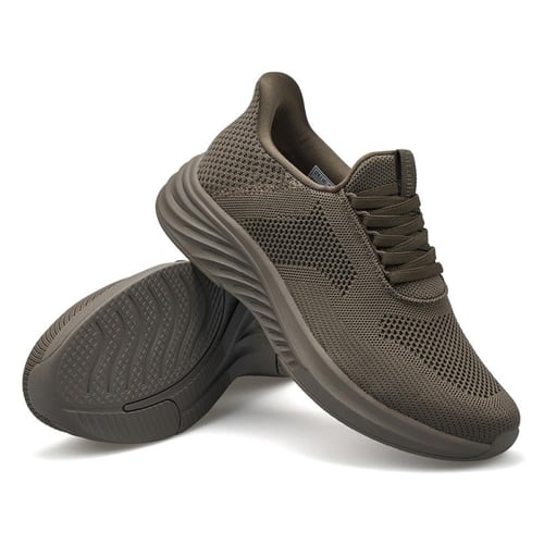 حذاء رجالي رياضي من باتونيا - بني