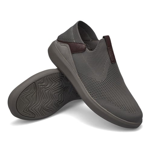 حذاء رياضي من باتونيا - بيج غامق