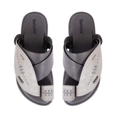 حذاء شرقي من باتونيا - رمادي و أبيض