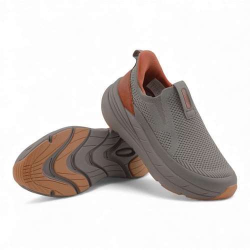 حذاء رياضي من باتونيا - بيج